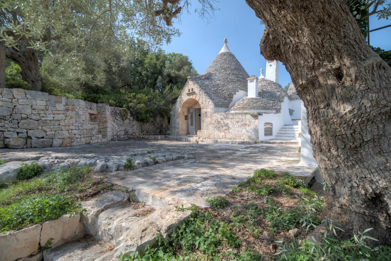 Trulli Capo Di Lupo By Rentbeat Villa Cisternino Eksteriør bilde